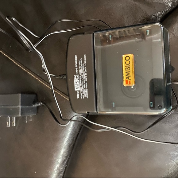 Ambani VHS-C Tape rewinder - Picture 2 of 3